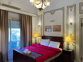 Timeless Classic 3BR Apt in Downtown - Royal 8